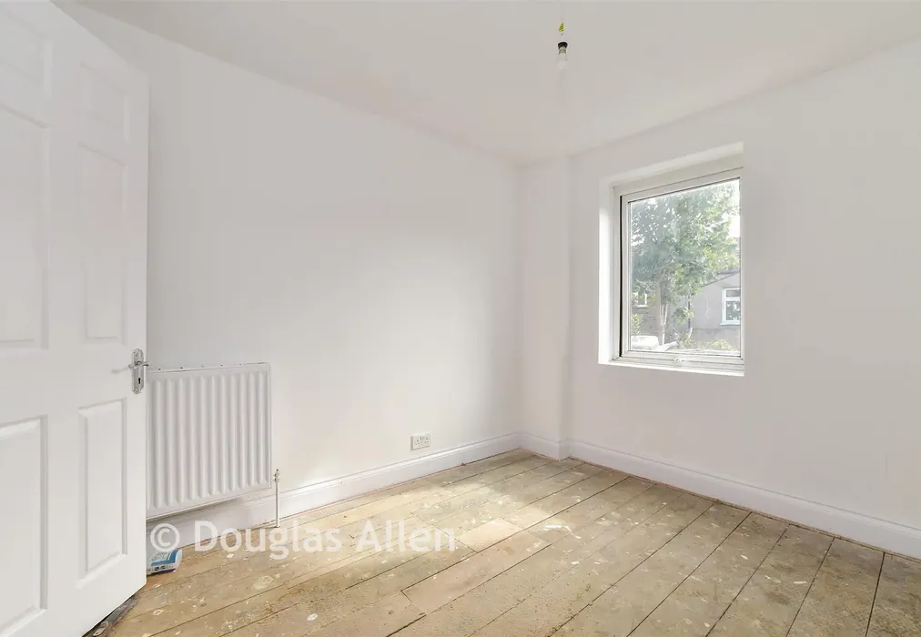 Bedroom 3 - Cann Hall Road, Leytonstone - Wards of Kent