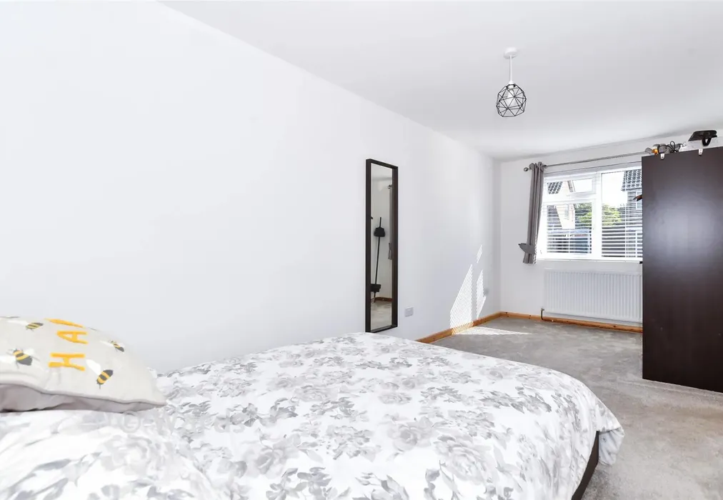 Bedroom 1 - Berwyn Grove, Loose, Maidstone, Kent - Wards of Kent