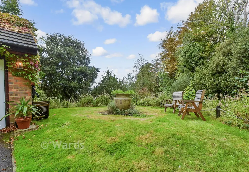 Front Garden - Pharos Drive, Dover, Kent - Wards of Kent