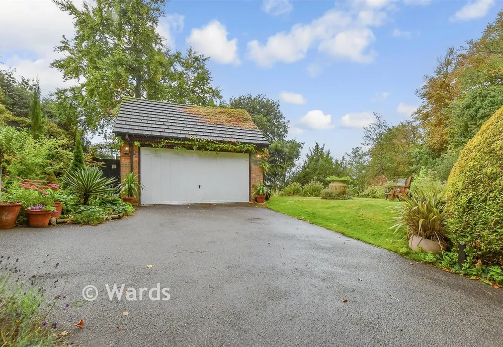 Garage - Pharos Drive, Dover, Kent - Wards of Kent