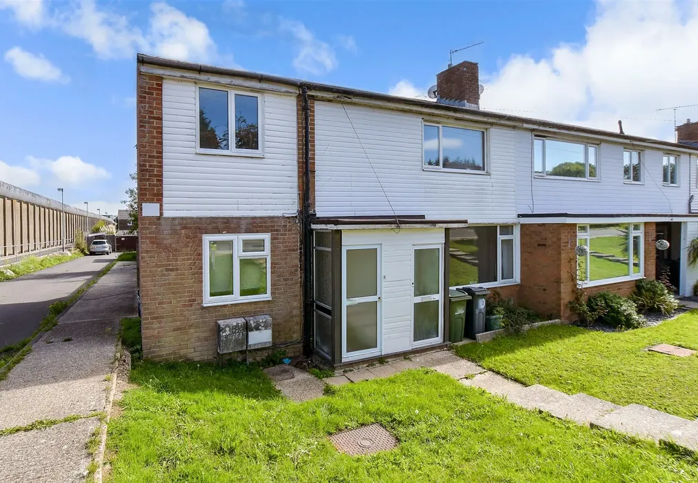 External (Web)* - Argyle Road, Newport, Isle of Wight - Wards of Kent