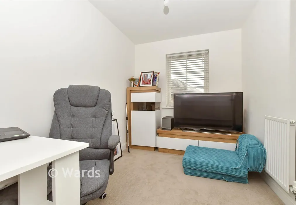 Bedroom 3 - Redstart Hill, Whitfield, Dover, Kent - Wards of Kent