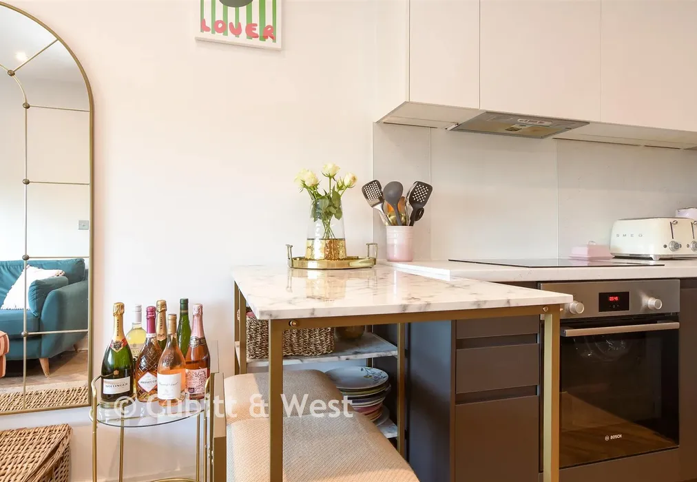 Internal Lifestyle Photograph - Cleeve Road, Leatherhead, Surrey - Wards of Kent