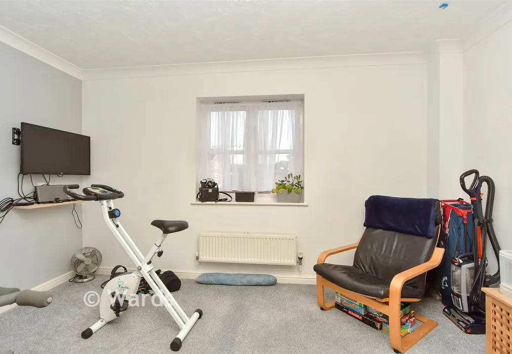 Bedroom 3 - Island Way East, St Marys Island, Chatham, Kent - Wards of Kent