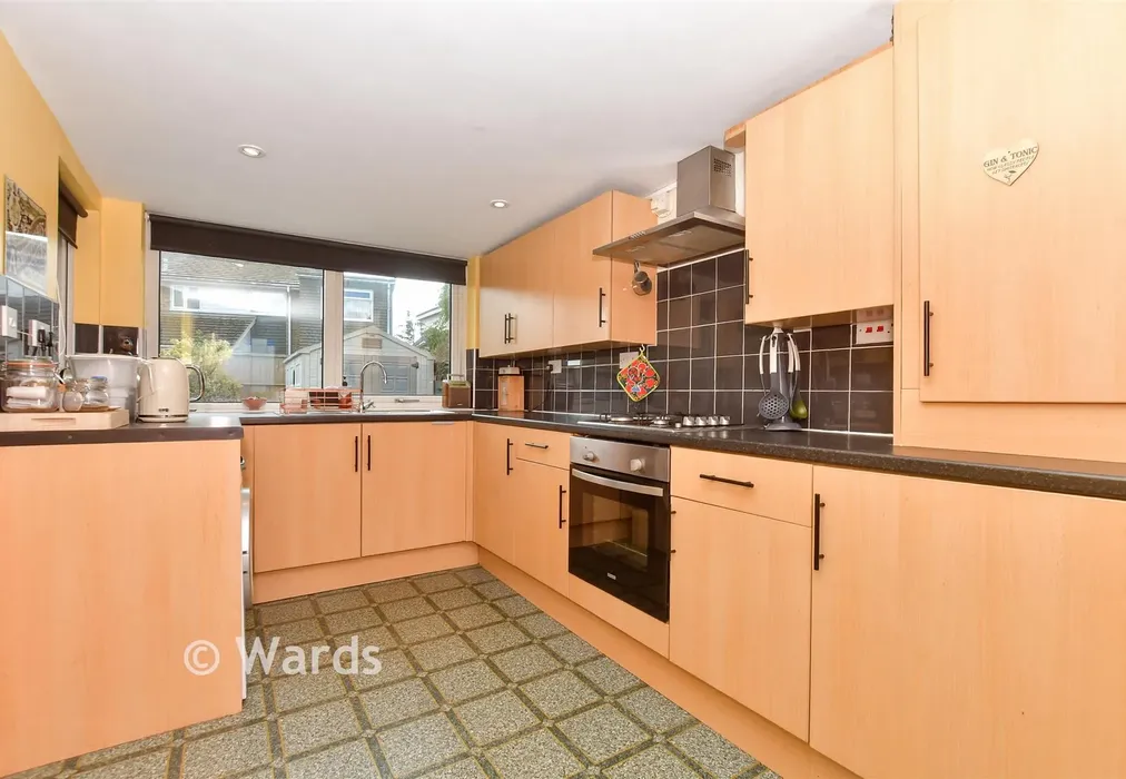 Kitchen/ Breakfast Room - Dove Close, Hythe, Kent - Wards of Kent