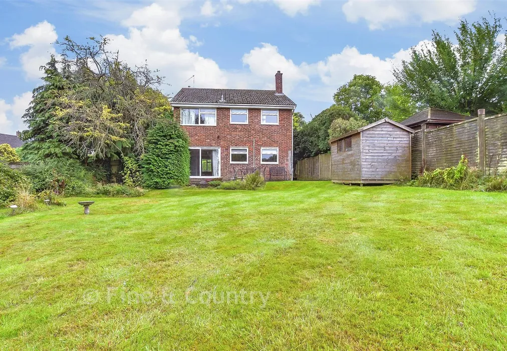 Rear Elevation - Wallace Close, Tunbridge Wells, Kent - Wards of Kent