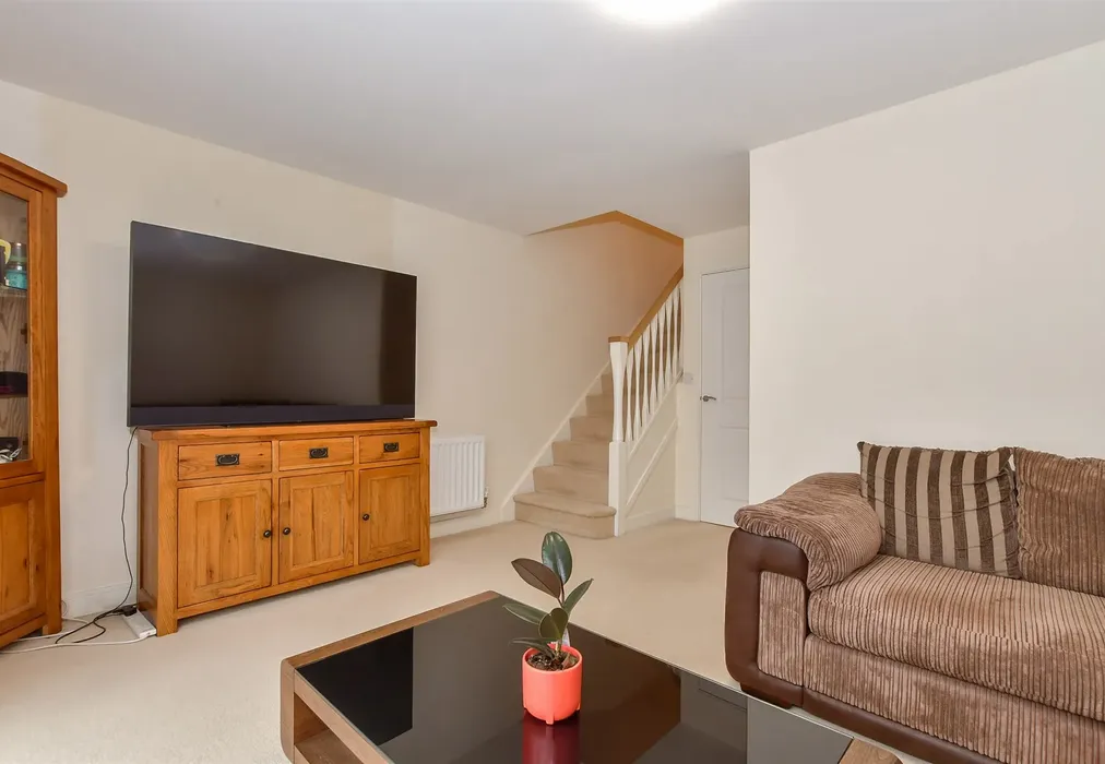 Lounge - St. Catherine's Road, Maidstone, Kent - Wards of Kent