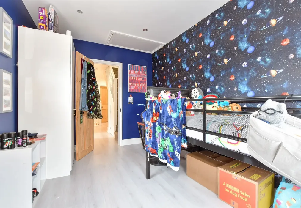 Bedroom 3 - Cobden Road, Hythe, Kent - Wards of Kent