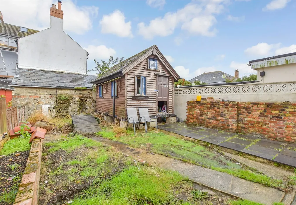 Rear Garden - Cobden Road, Hythe, Kent - Wards of Kent