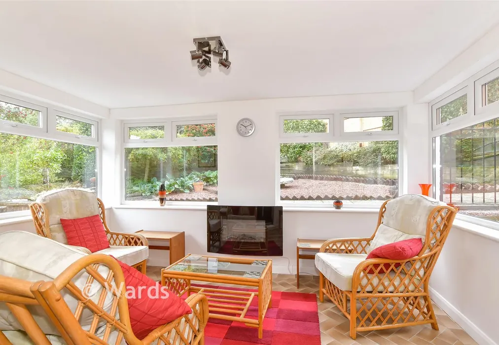 Sun Room - Robin Hood Lane, Walderslade, Kent - Wards of Kent
