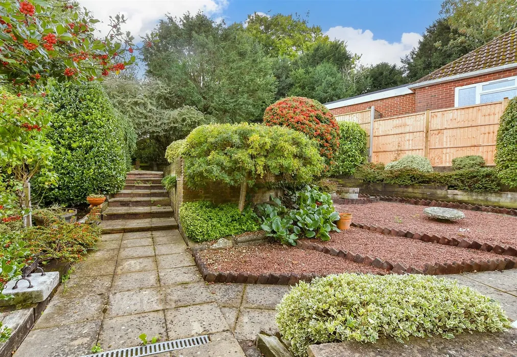 Rear Garden - Robin Hood Lane, Walderslade, Kent - Wards of Kent