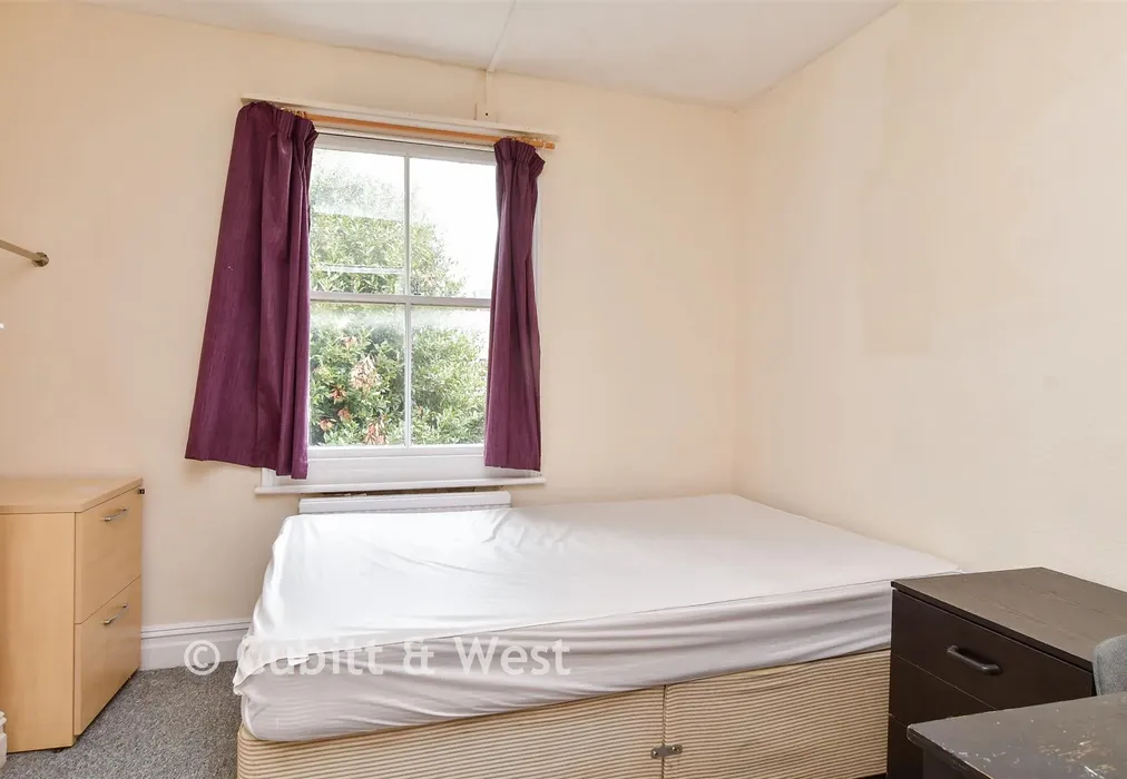 Bedroom 3 - Queens Park Road, Brighton, East Sussex - Wards of Kent