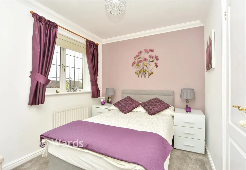 Bedroom 1 - Teal Way, Iwade, Sittingbourne, Kent - Wards of Kent