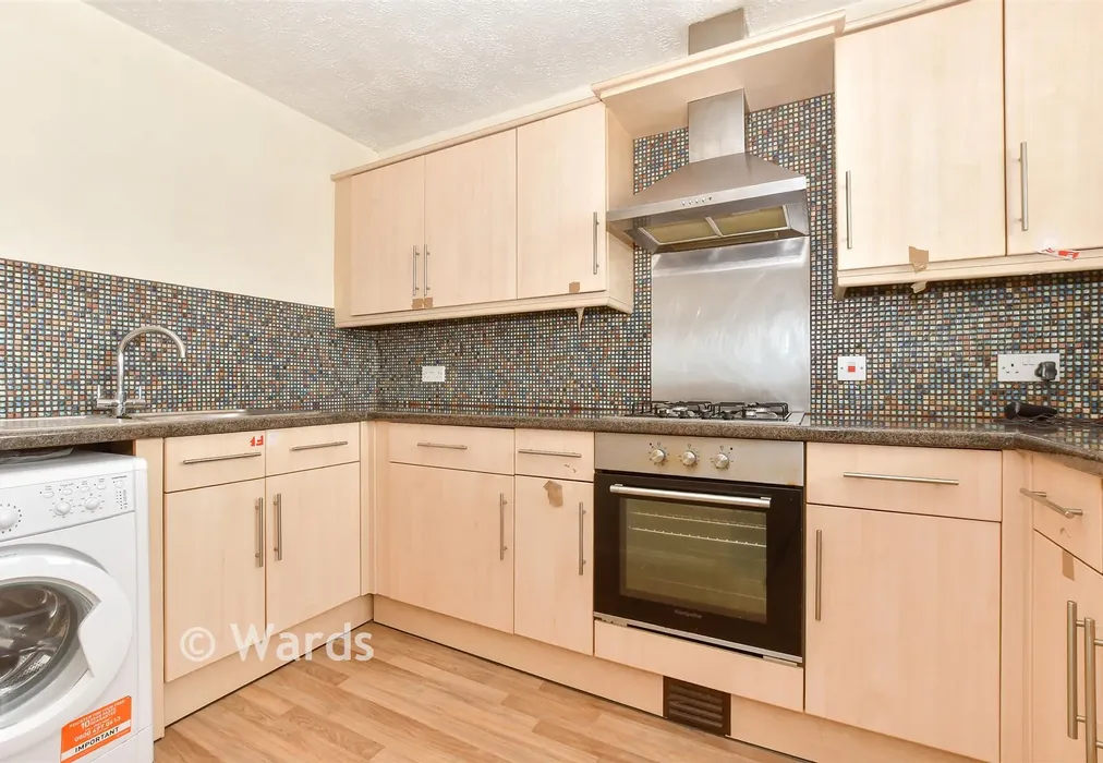 Kitchen - West Street, Finglesham, Deal, Kent - Wards of Kent