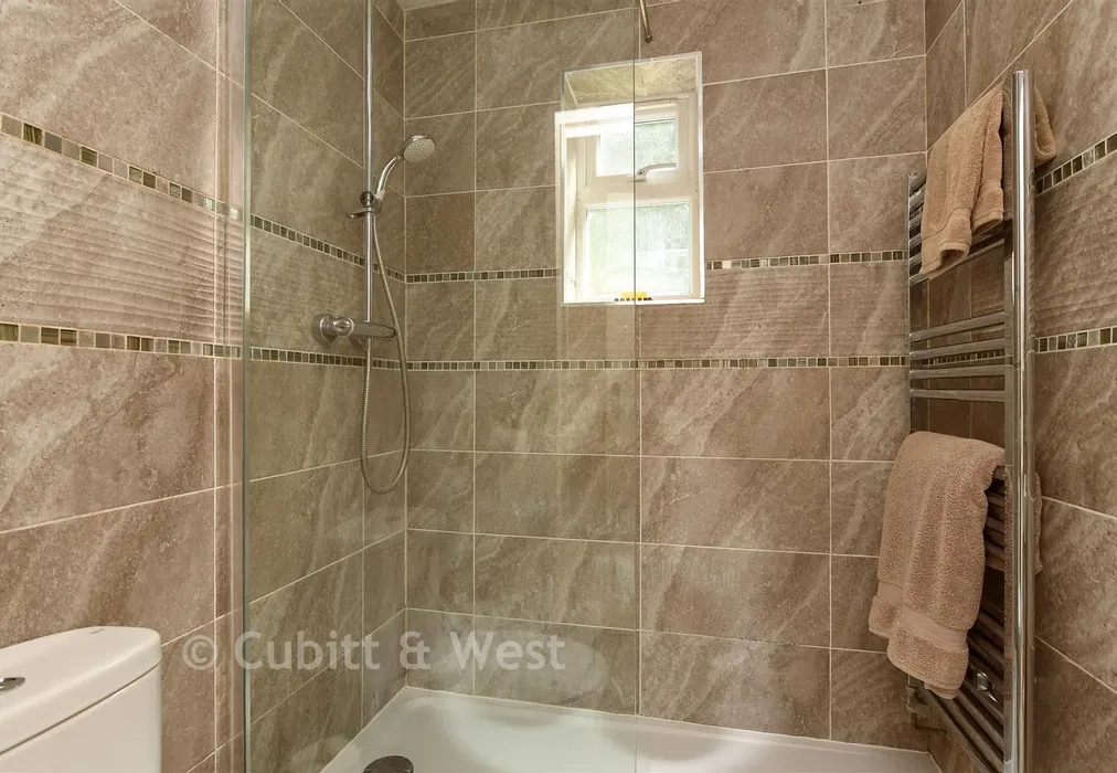 Shower Room - Merland Rise, Tadworth, Surrey - Wards of Kent