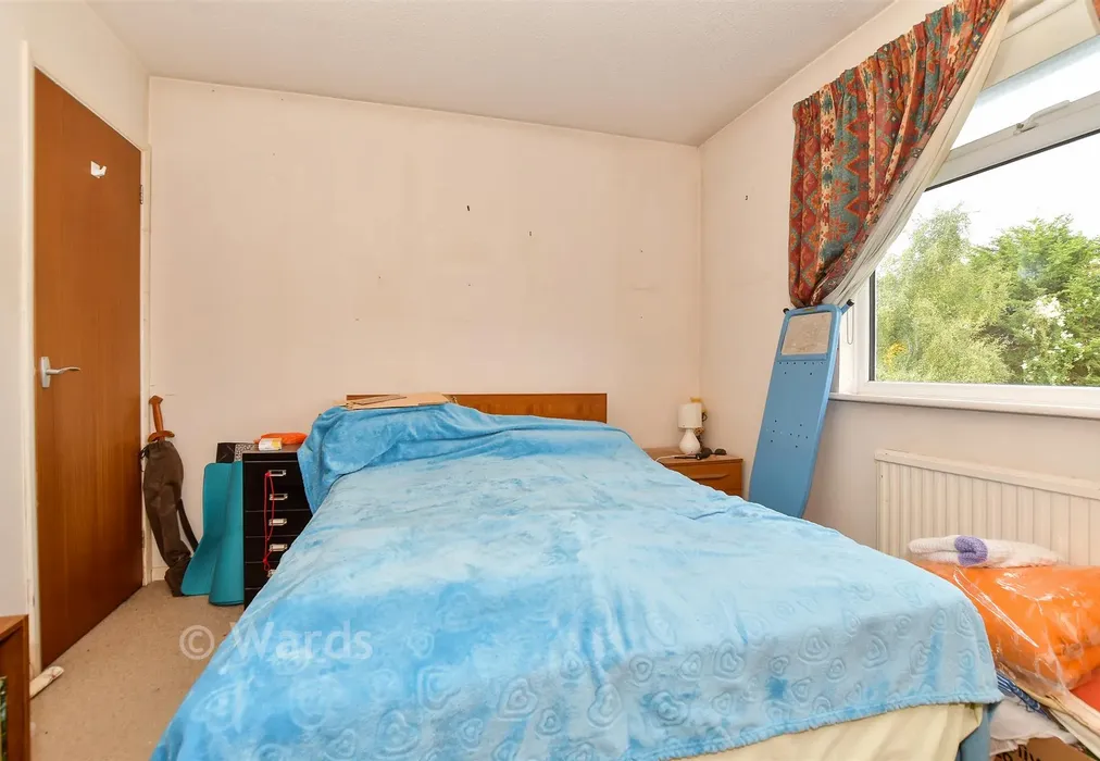 Bedroom 1 - St. Mary's Road, Tonbridge, Kent - Wards of Kent