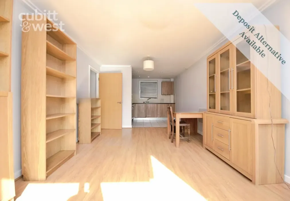 Open Plan Living - DEPOSIT ALTERNATIVE AVAILABLE, Kingscote Way, BN1 - Wards of Kent