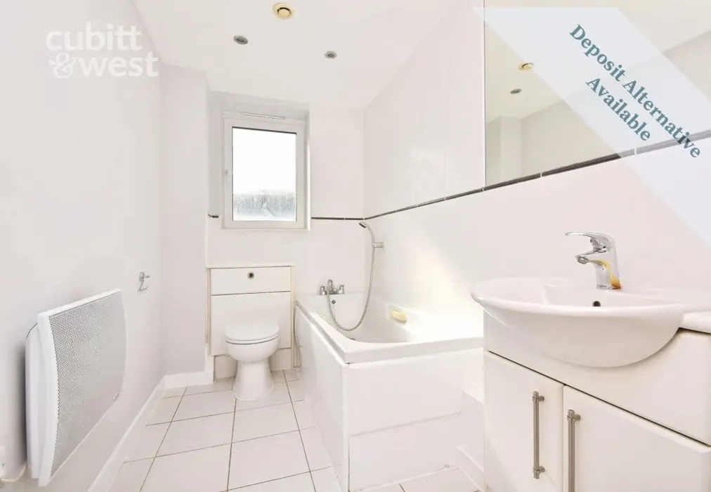Bathroom - DEPOSIT ALTERNATIVE AVAILABLE, Kingscote Way, BN1 - Wards of Kent