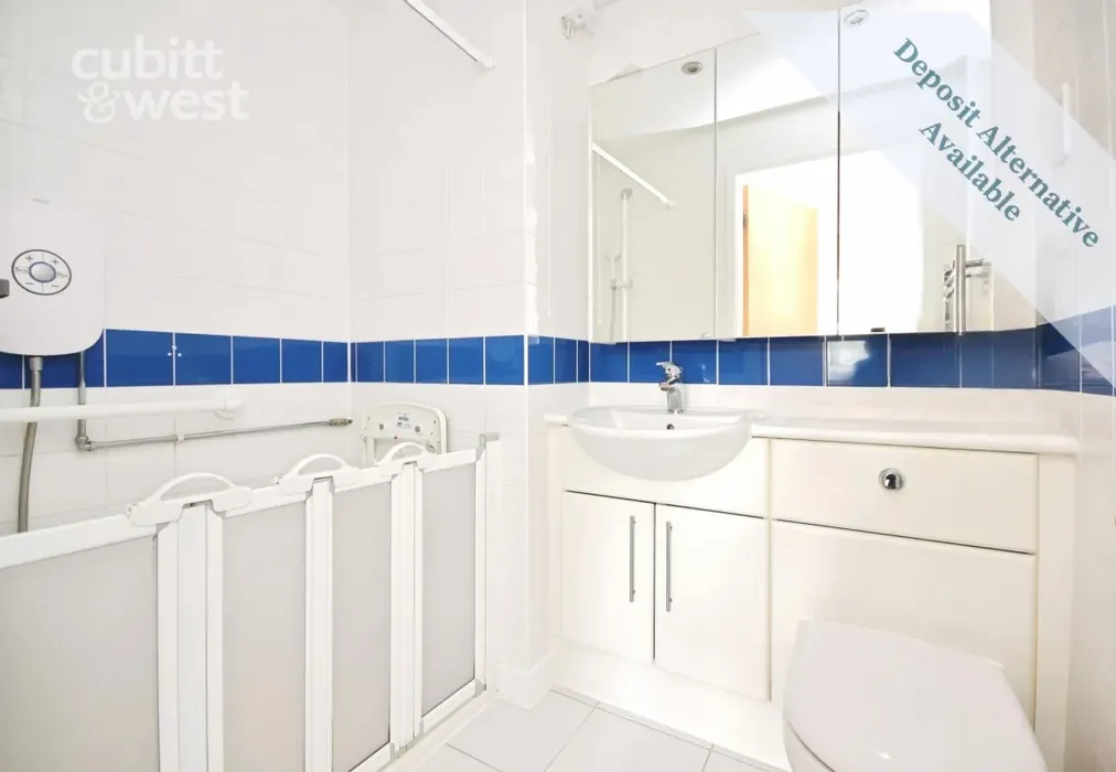En-Suite - DEPOSIT ALTERNATIVE AVAILABLE, Kingscote Way, BN1 - Wards of Kent