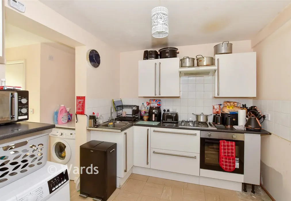 Kitchen/Diner - Sancroft Avenue, Canterbury, Kent - Wards of Kent