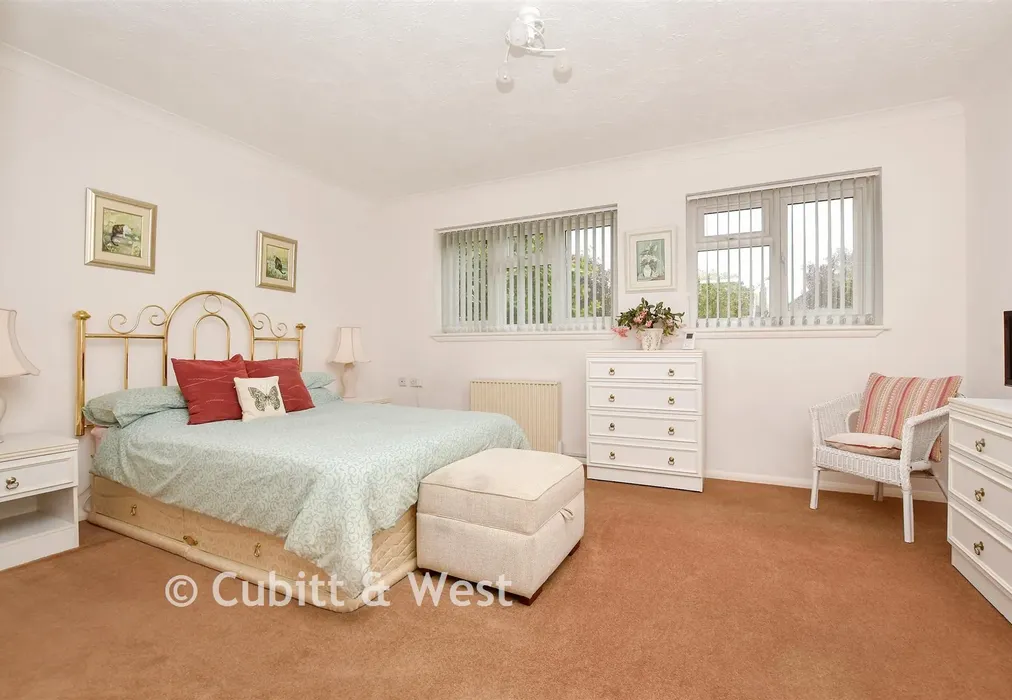 Bedroom 1 - Peregrine Gardens, Shirley, Croydon, Surrey - Wards of Kent