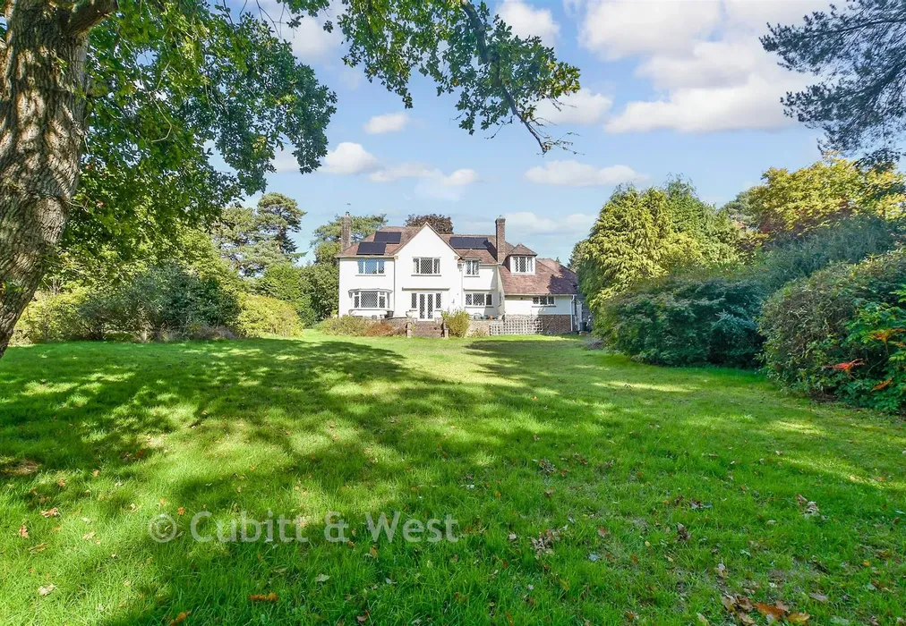Rear Garden - Monkmead Lane, West Chiltington, Pulborough, West Sussex - Wards of Kent