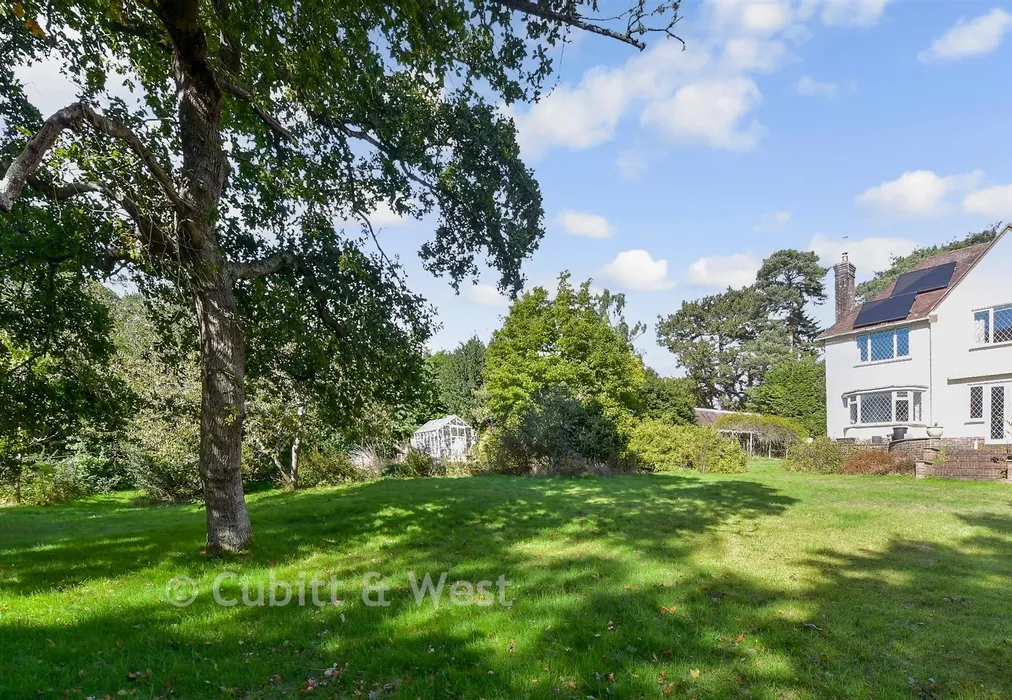 Rear Garden - Monkmead Lane, West Chiltington, Pulborough, West Sussex - Wards of Kent