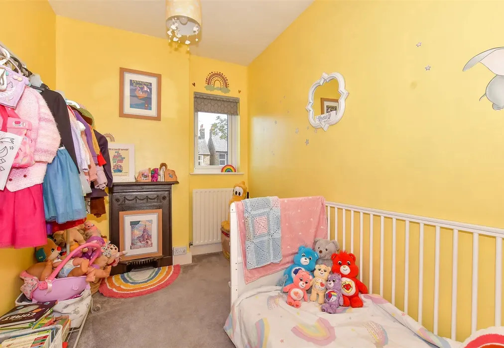 Bedroom 3 - Guildford Road, Canterbury, Kent - Wards of Kent