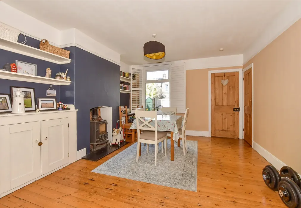 Dining Area - Guildford Road, Canterbury, Kent - Wards of Kent