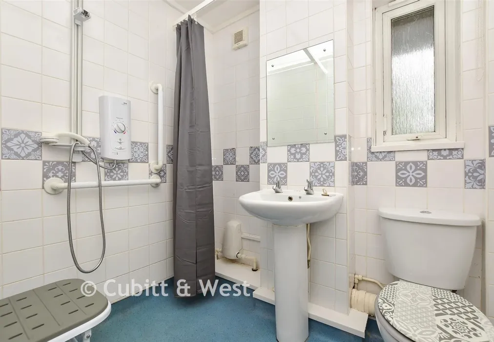 Wet Room - Patricia Gardens, Sutton, Surrey - Wards of Kent