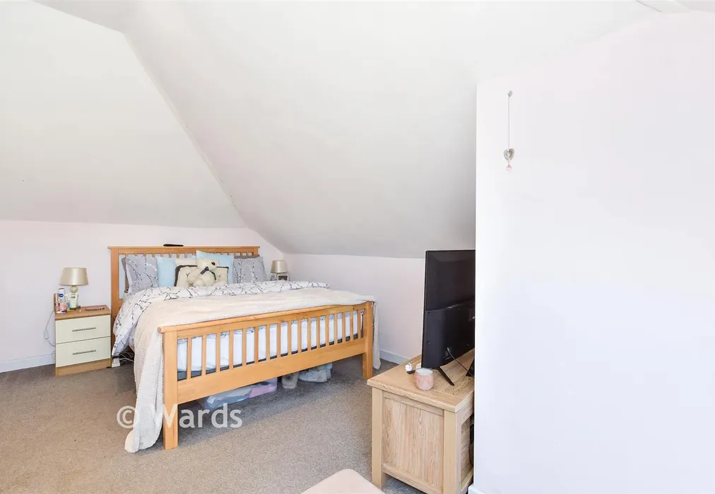 Loft Room - Flaxman Drive, Maidstone, Kent - Wards of Kent