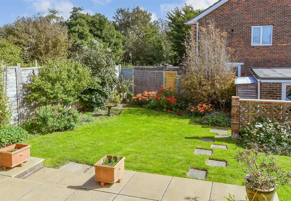Rear Garden - Test Road, Sompting, West Sussex - Wards of Kent