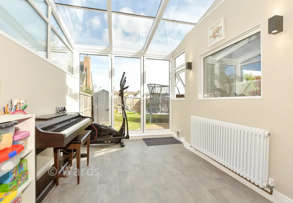 Conservatory - Sutherland Road, Deal, Kent - Wards of Kent
