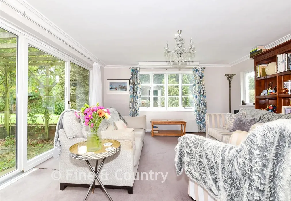 Sitting Room - Egerton Road, Charing Heath, Ashford, Kent - Wards of Kent