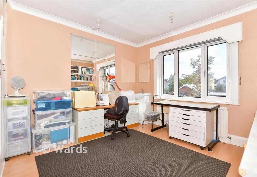 Bedroom 3 - Loose Road, Maidstone, Kent - Wards of Kent