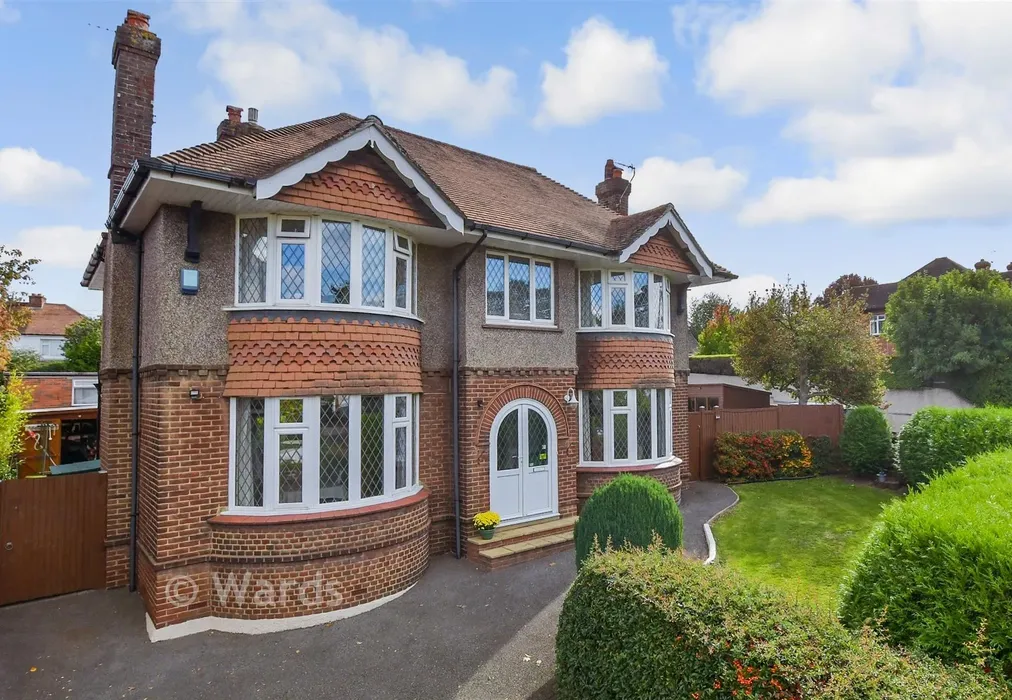 Front Web - Loose Road, Maidstone, Kent - Wards of Kent