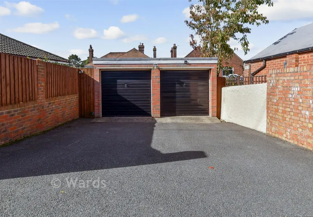 Garage - Loose Road, Maidstone, Kent - Wards of Kent