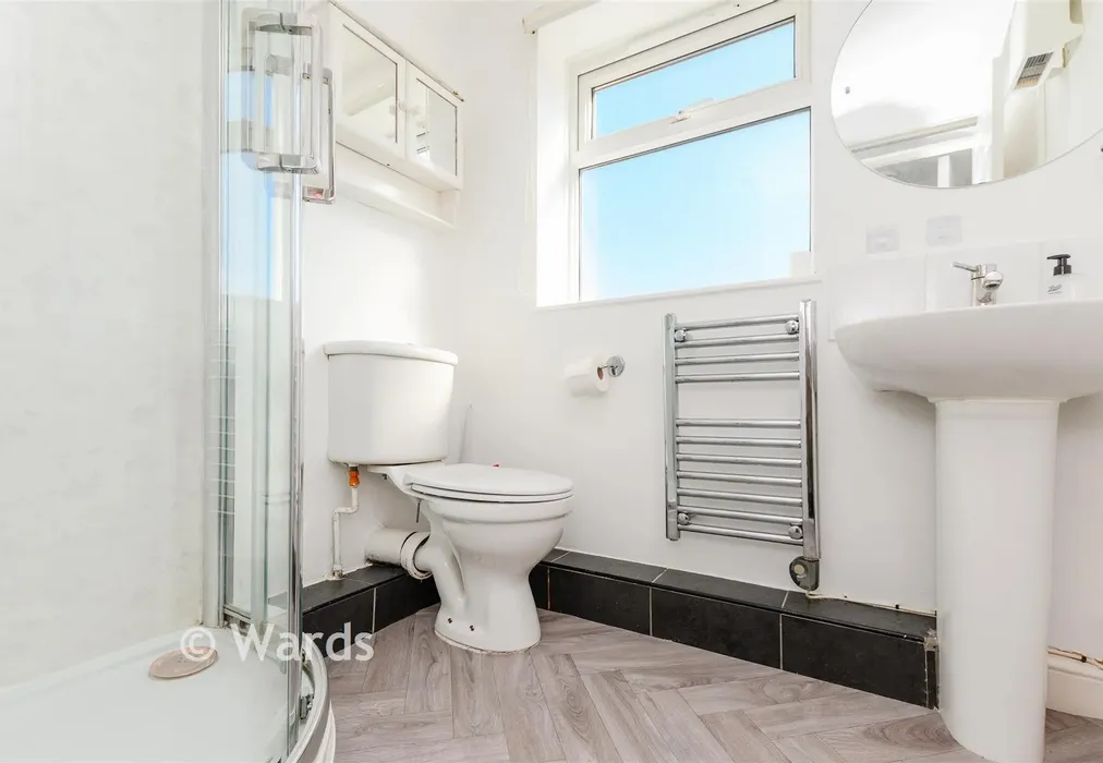 Shower Room - East Street, Gillingham, Kent - Wards of Kent