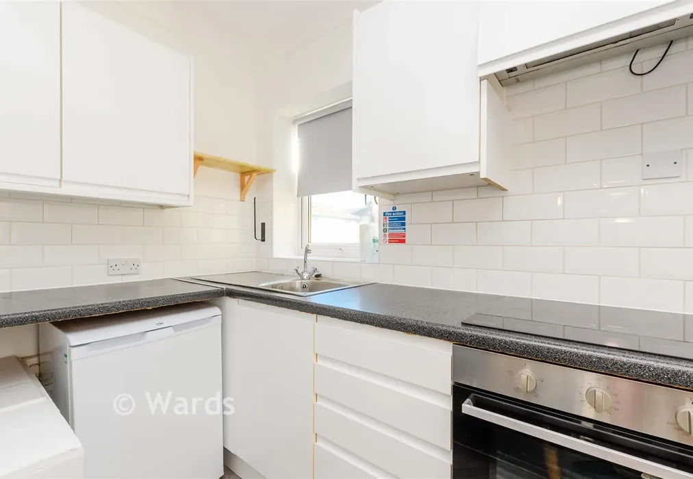 Kitchen/Lounge - East Street, Gillingham, Kent - Wards of Kent