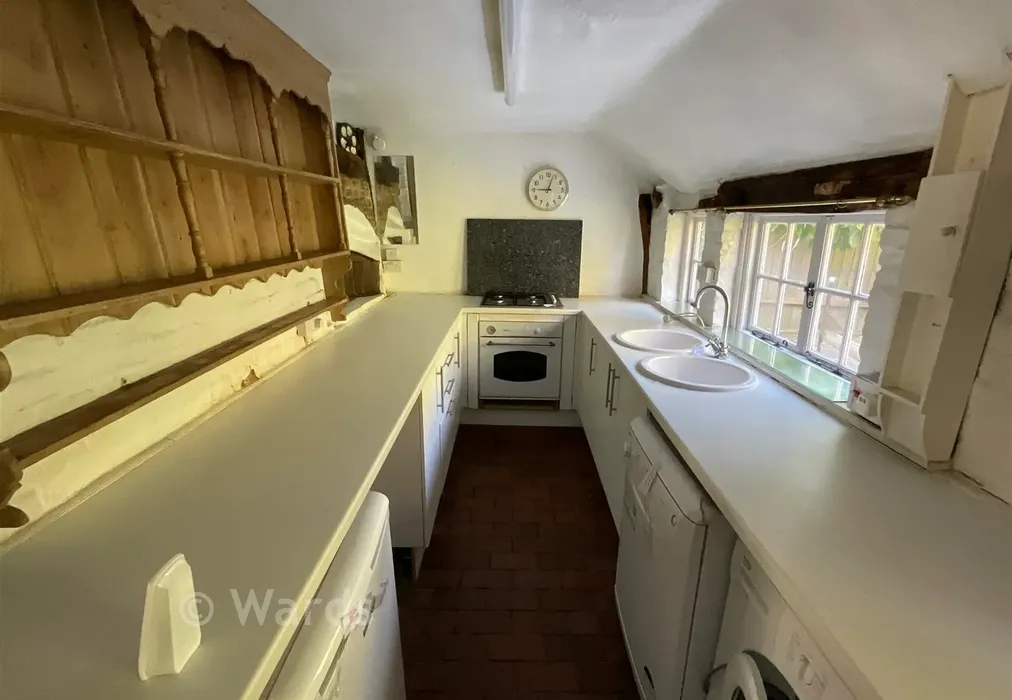 Kitchen - High Street, Cranbrook, Kent - Wards of Kent