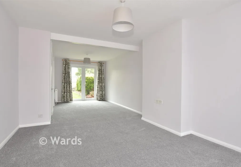 Lounge/Diner - Bramley Avenue, Faversham, Kent - Wards of Kent