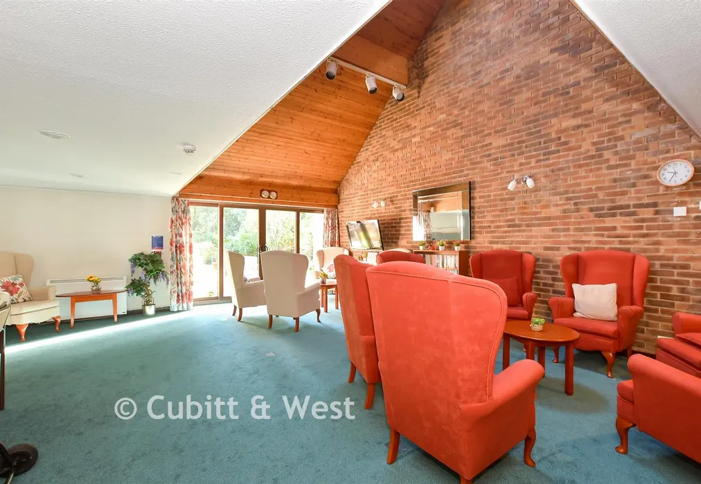 Internal Feature - Jasmine Court, Horsham, West Sussex - Wards of Kent