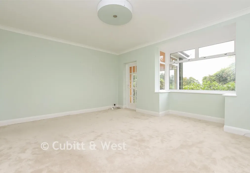 Living Room - Rural Way, Redhill, Surrey - Wards of Kent