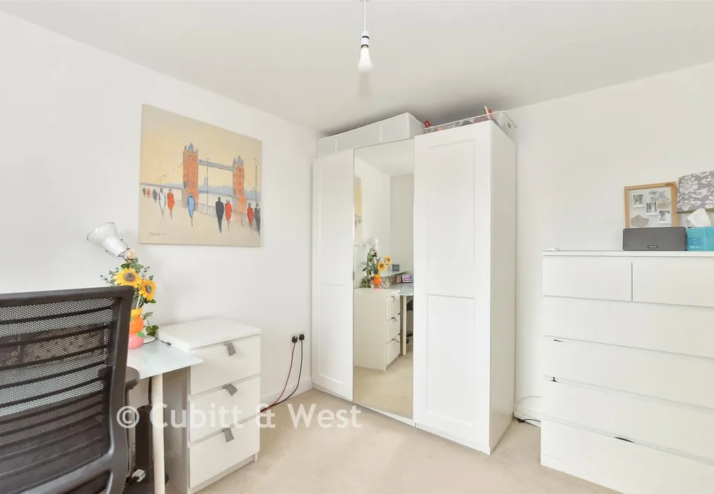 Bedroom 3 - Massey Way, Haywards Heath, West Sussex - Wards of Kent