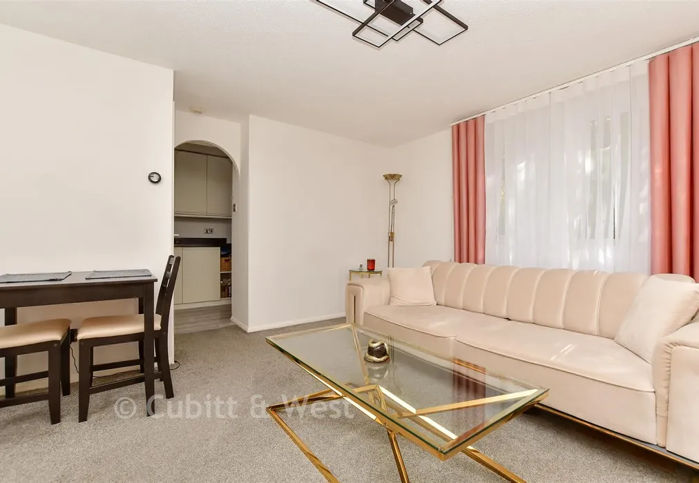 Lounge - Chipstead Close, Belmont, Sutton, Surrey - Wards of Kent