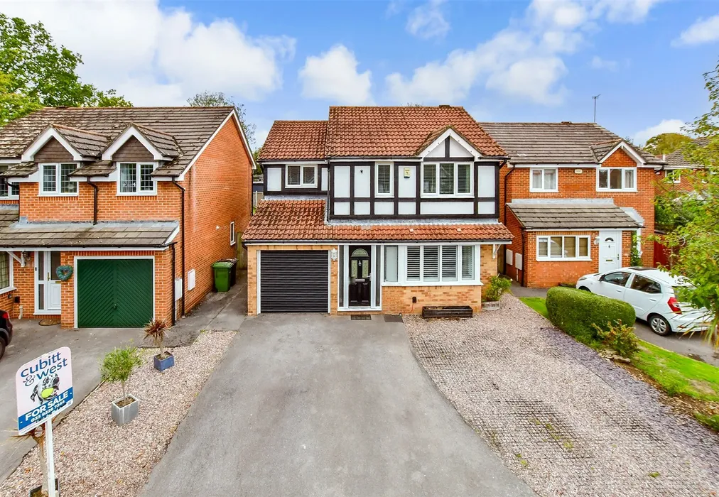 External (Web) 1 - Harrier Close, Waterlooville, Hampshire - Wards of Kent