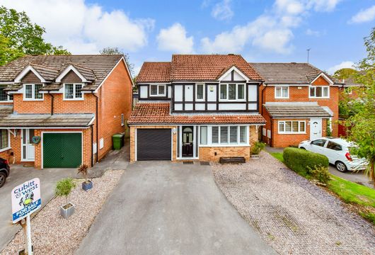 Harrier Close, Waterlooville, Hampshire - Wards of Kent