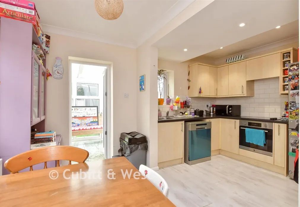 Kitchen/ Dining Area - Downsview Avenue, Woodingdean, Brighton, East Sussex - Wards of Kent