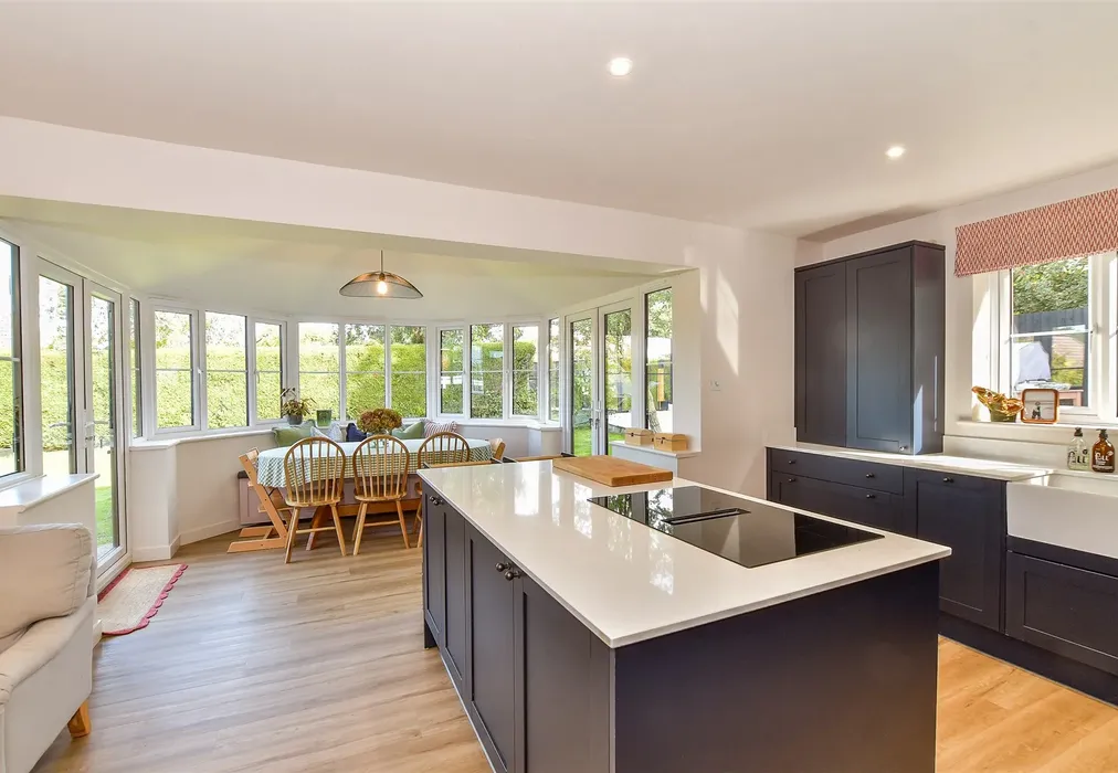 Kitchen/ Family Room - Forson Close, Tenterden, Kent - Wards of Kent