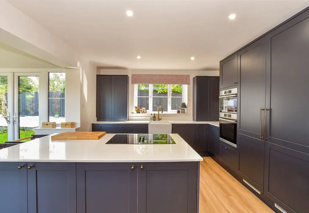 Kitchen/ Family Room - Forson Close, Tenterden, Kent - Wards of Kent